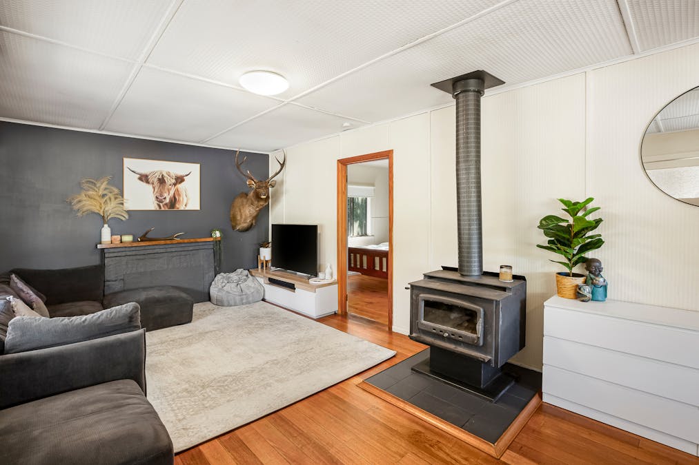 9 Village Way, Macs Cove, VIC, 3723 - Image 2