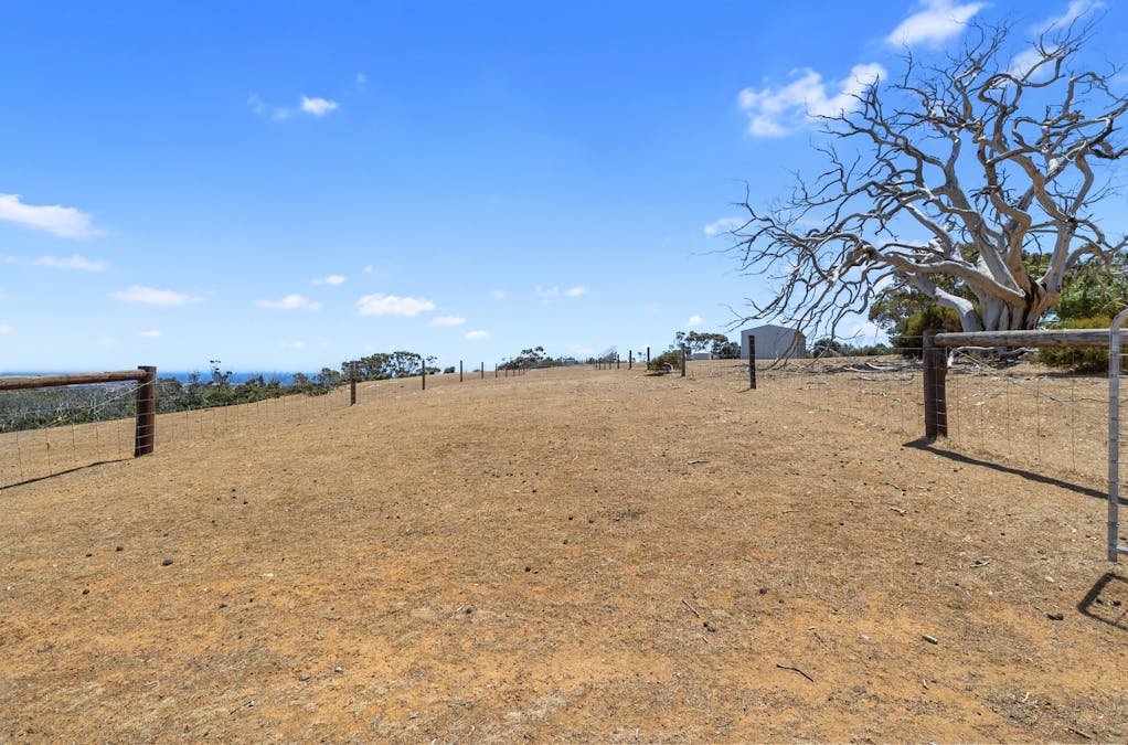 518 Range Road, Stokes Bay, SA, 5223 - Image 13