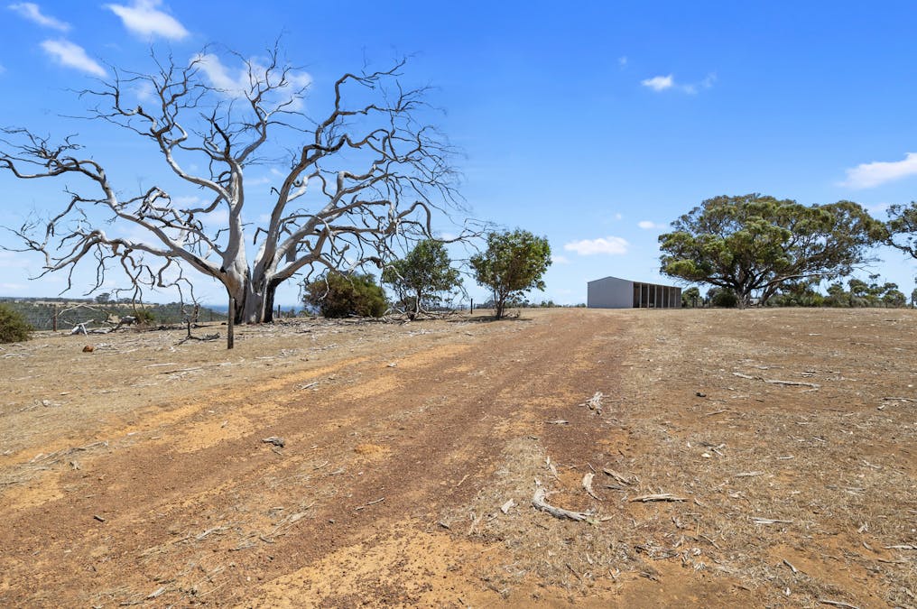 518 Range Road, Stokes Bay, SA, 5223 - Image 15