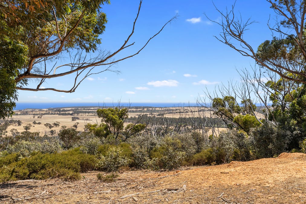 518 Range Road, Stokes Bay, SA, 5223 - Image 21