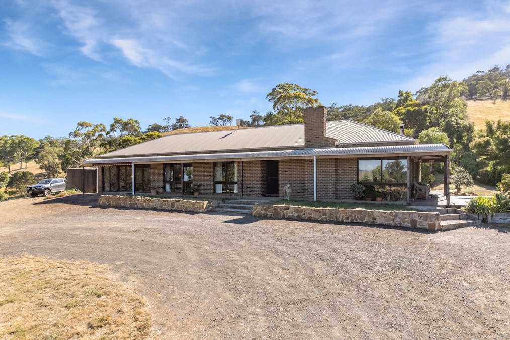 360 Simon Hill Road, Wallan, VIC, 3756 - Image 3