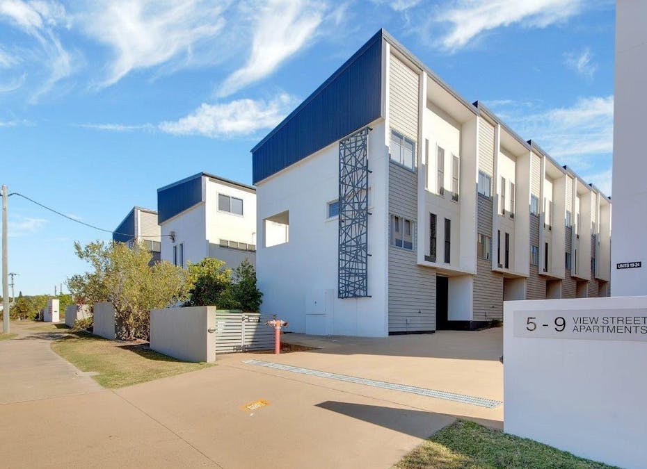 3/7 View Street, West Gladstone, QLD, 4680 - Image 1