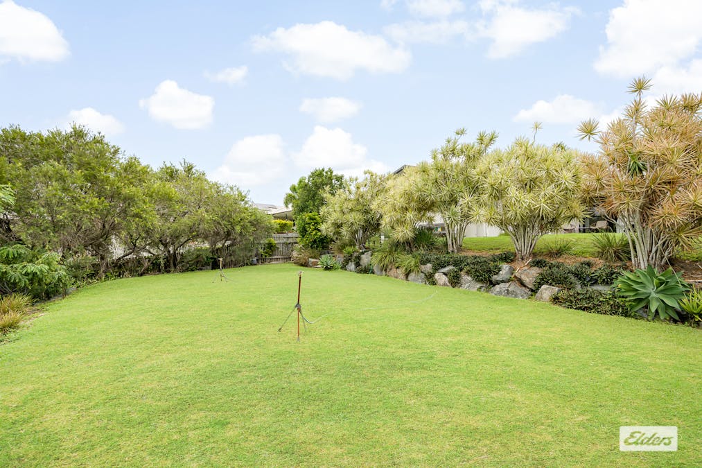 24 Viewpoint Way, New Auckland, QLD, 4680 - Image 20