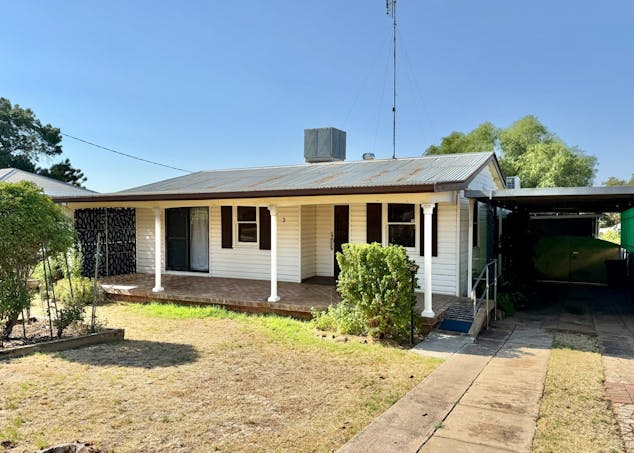 3 Wilga Street, Parkes, NSW, 2870 - Image 1