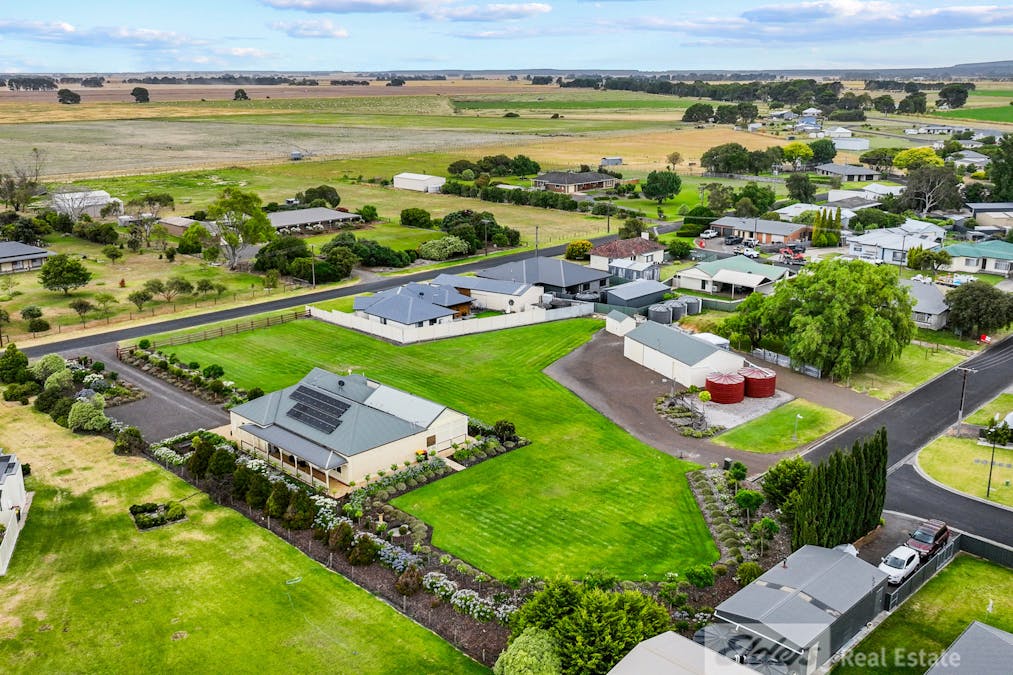 25 Sutherland Road, Millicent, SA, 5280 - Image 14