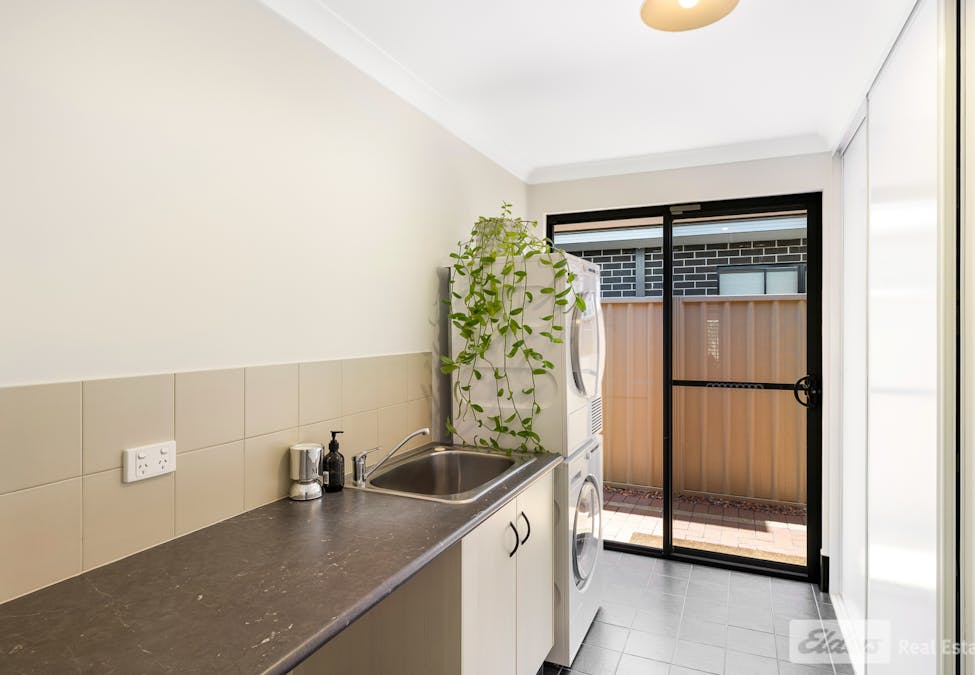 8 Grandis Way, Yakamia, WA, 6330 - Image 21