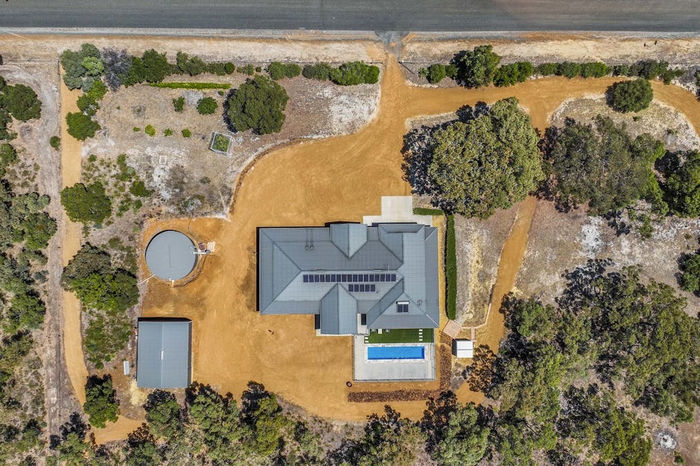 131 Chardonnay Drive, Lower Chittering, WA, 6084 - Image 29