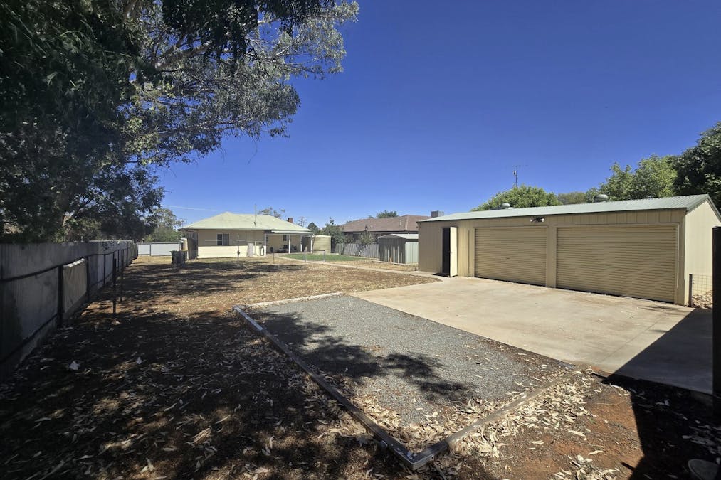 51 Boori Street, Peak Hill, NSW, 2869 - Image 20