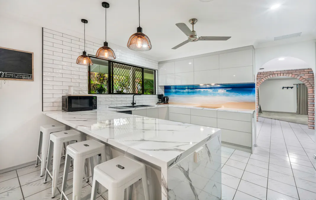 139  Framara Drive, Kelso, QLD, 4815 - Image 2