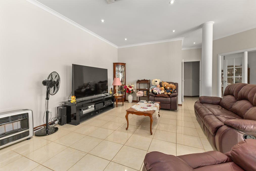 36 Forum Way, East Bunbury, WA, 6230 - Image 17