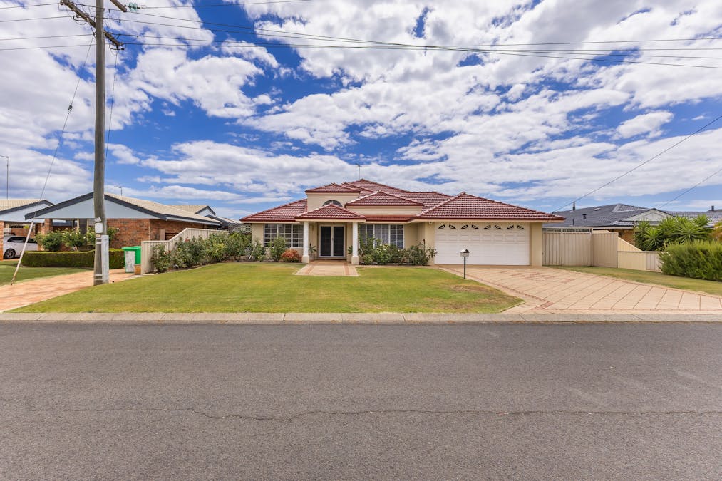 36 Forum Way, East Bunbury, WA, 6230 - Image 23