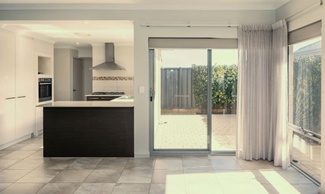 1/7 Nepean Turn, Millbridge, WA, 6232 - Image 4