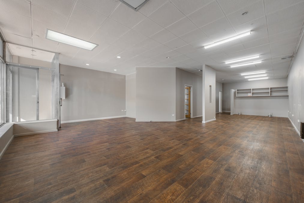 92-96 George Street, Millicent, SA, 5280 - Image 10