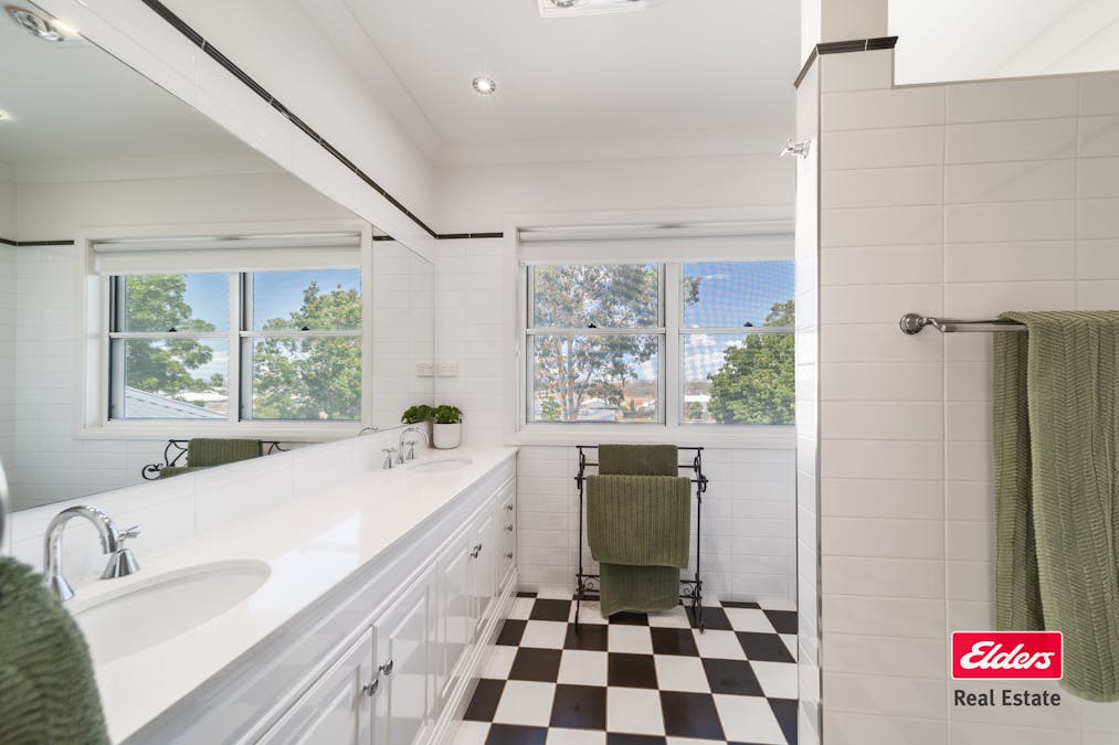 30 Glenabbey Drive, Dubbo, NSW, 2830 - Image 11