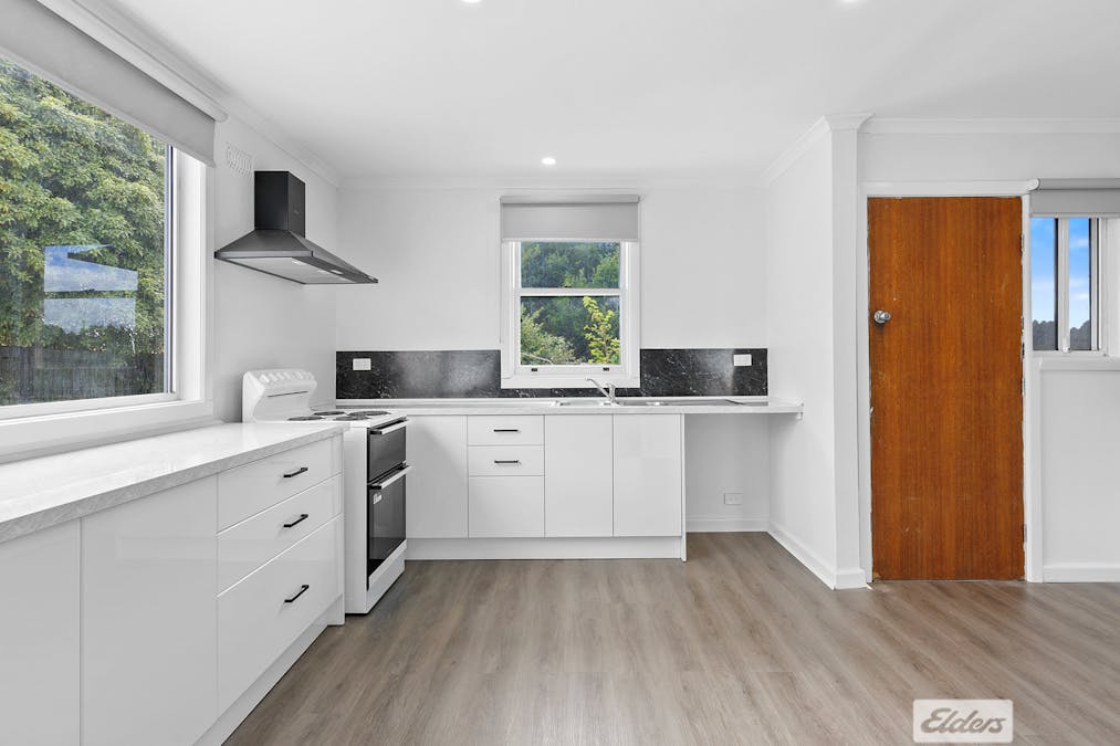 92 Collins Street, Brooklyn, TAS, 7320 - Image 2