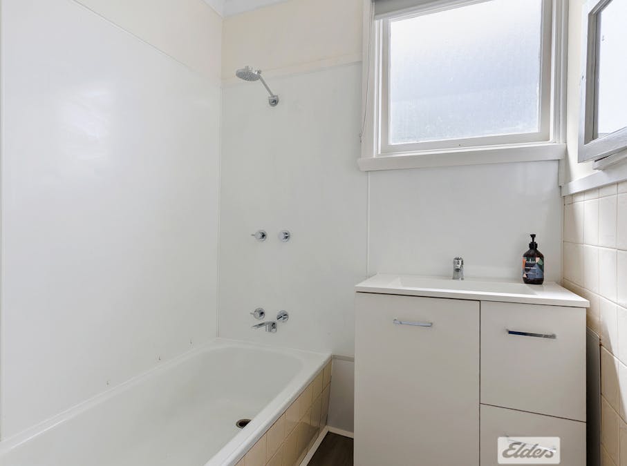 92 Collins Street, Brooklyn, TAS, 7320 - Image 10