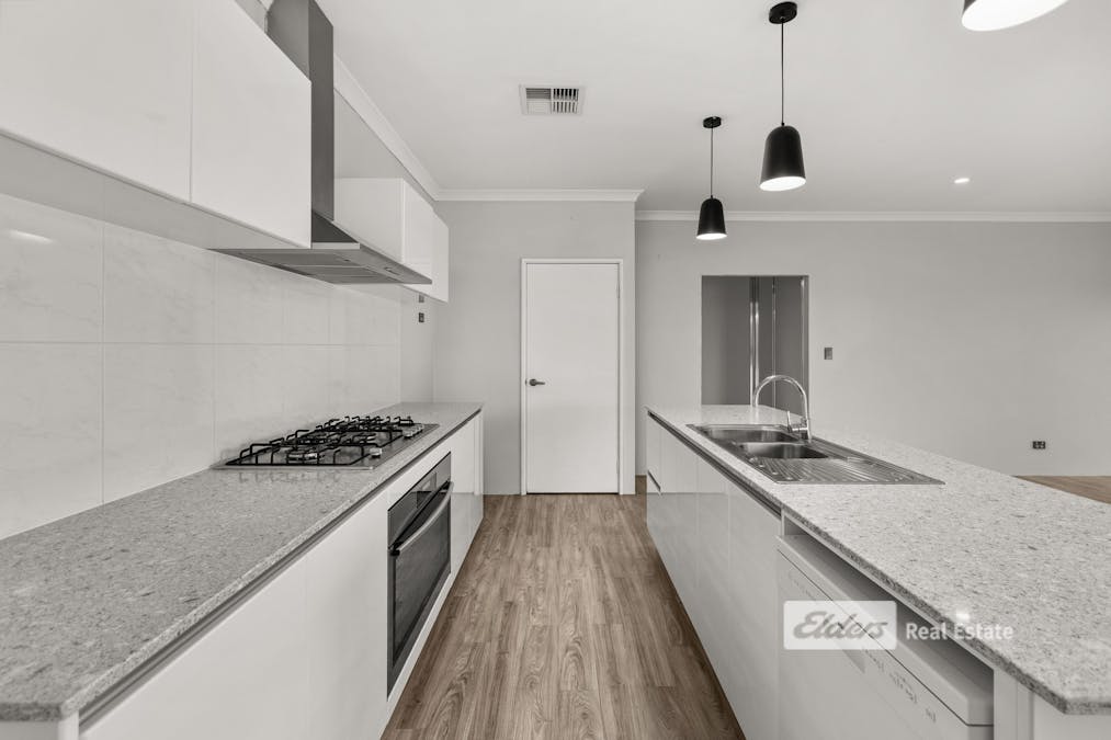 16 Virgo Brace, Australind, WA, 6233 - Image 6