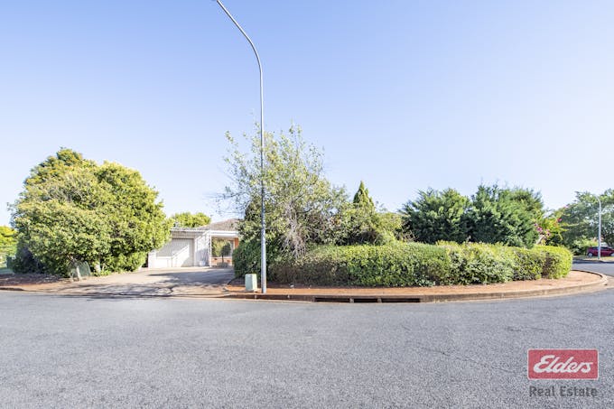 9 Hazelwood Drive, Dubbo, NSW, 2830 - Image 1