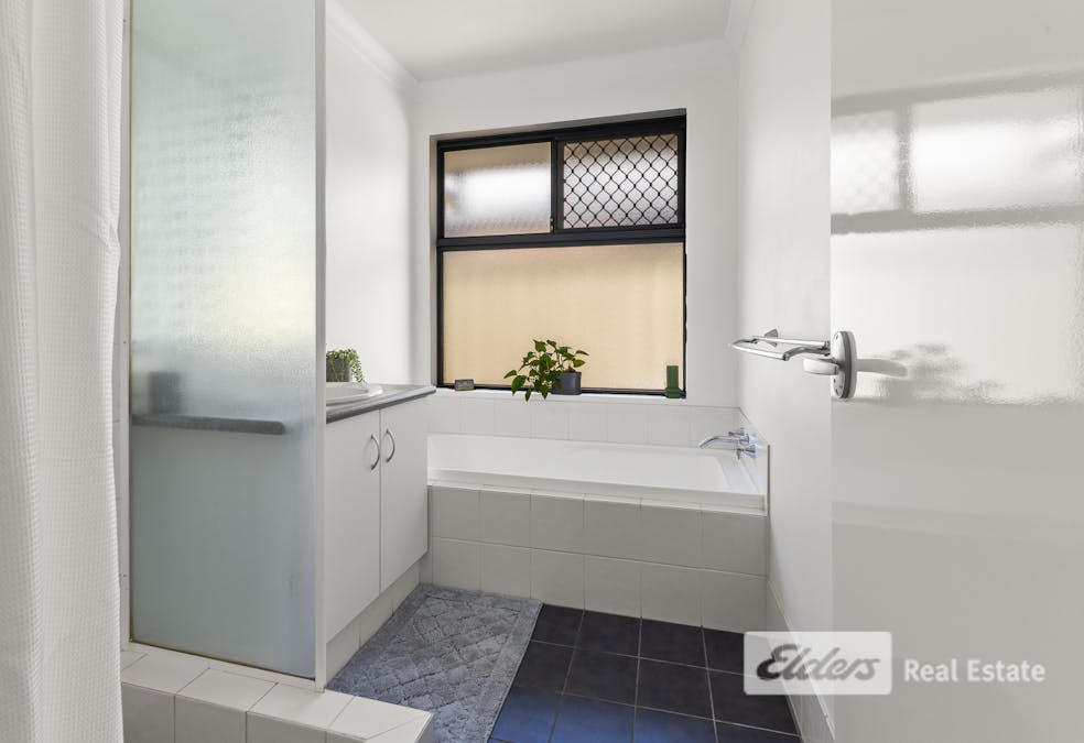 21 Darter Street, Broadwater, WA, 6280 - Image 13