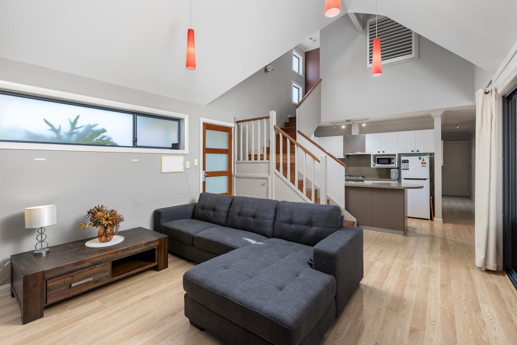 2/106 Forrest Avenue, South Bunbury, WA, 6230 - Image 3