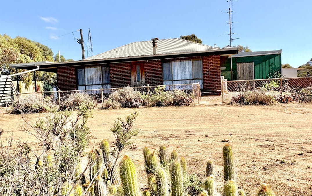 391 Kalanbi Road, Ceduna, SA, 5690 - Image 1