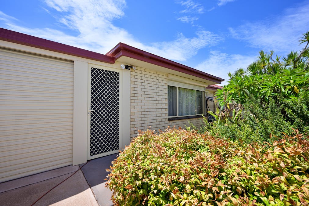 9 Constable Place, Whyalla Norrie, SA, 5608 - Image 1