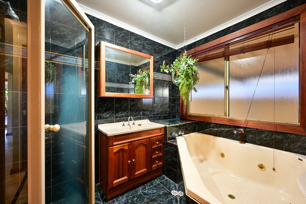 9 Constable Place, Whyalla Norrie, SA, 5608 - Image 15