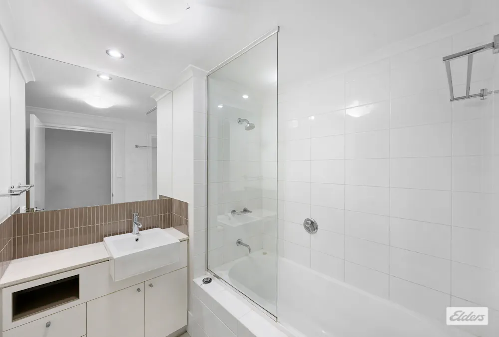 214/75 Central Lane, Gladstone Central, QLD, 4680 - Image 5