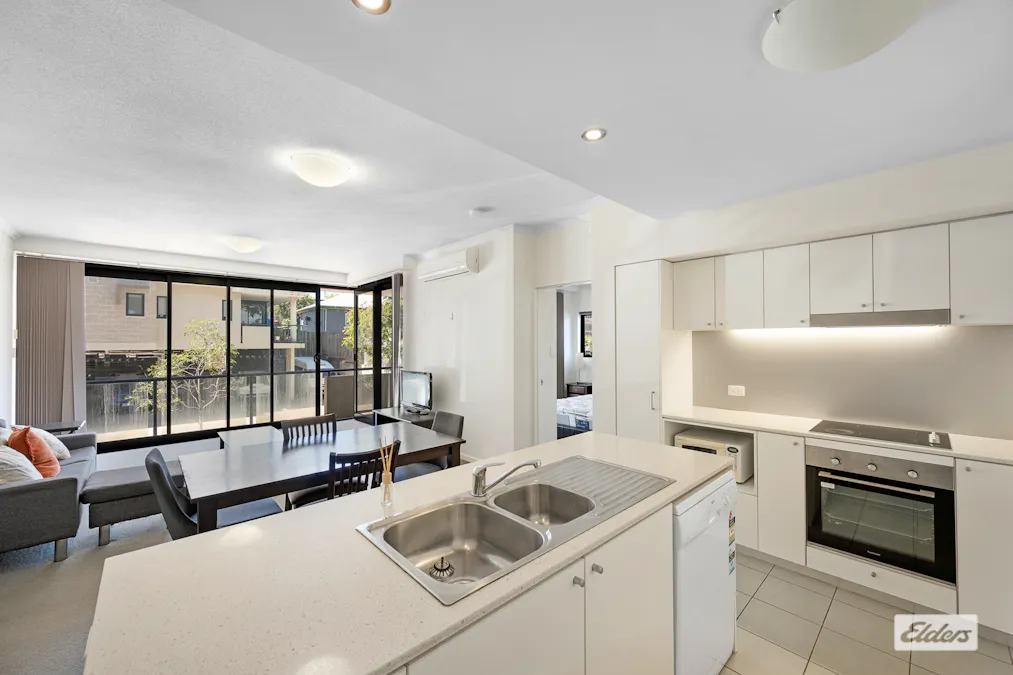 214/75 Central Lane, Gladstone Central, QLD, 4680 - Image 2