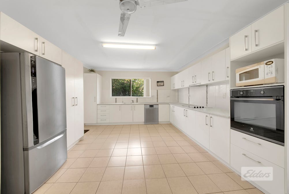 18 Oxley Drive, South Gladstone, QLD, 4680 - Image 3
