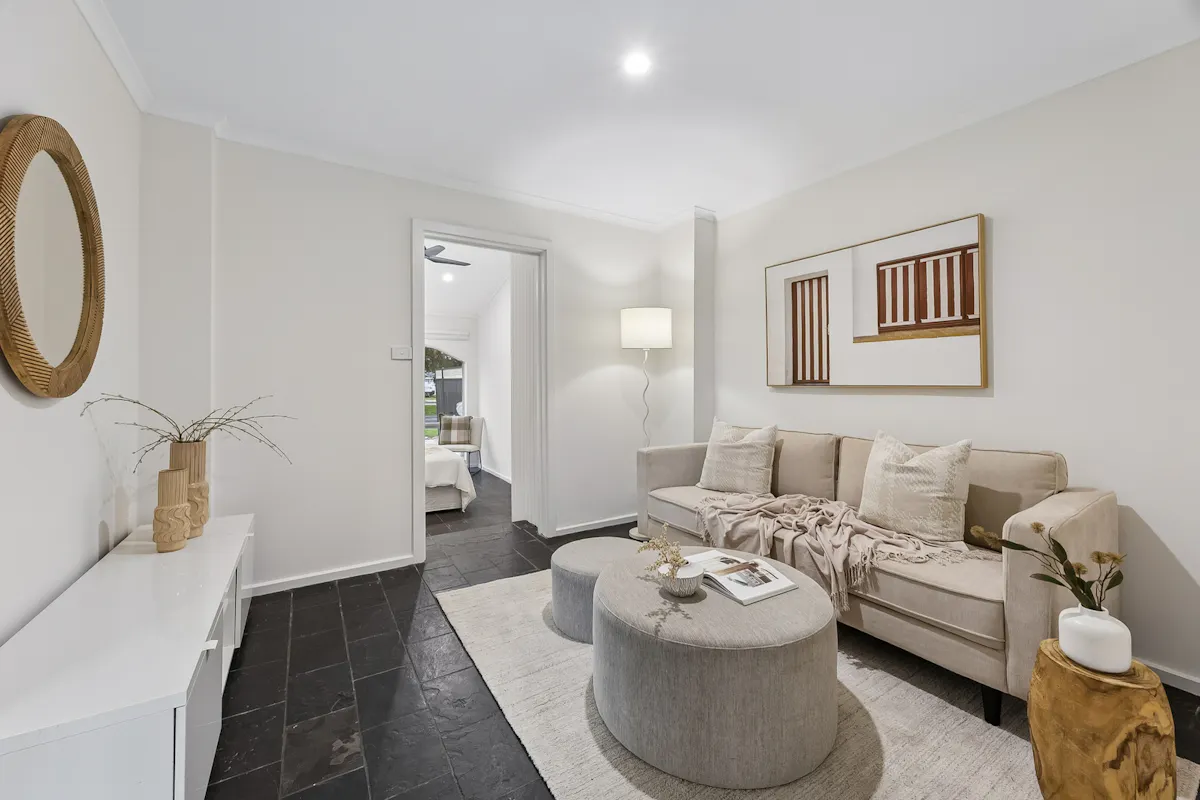 73 Wheatsheaf Road — photo 4 of 29
