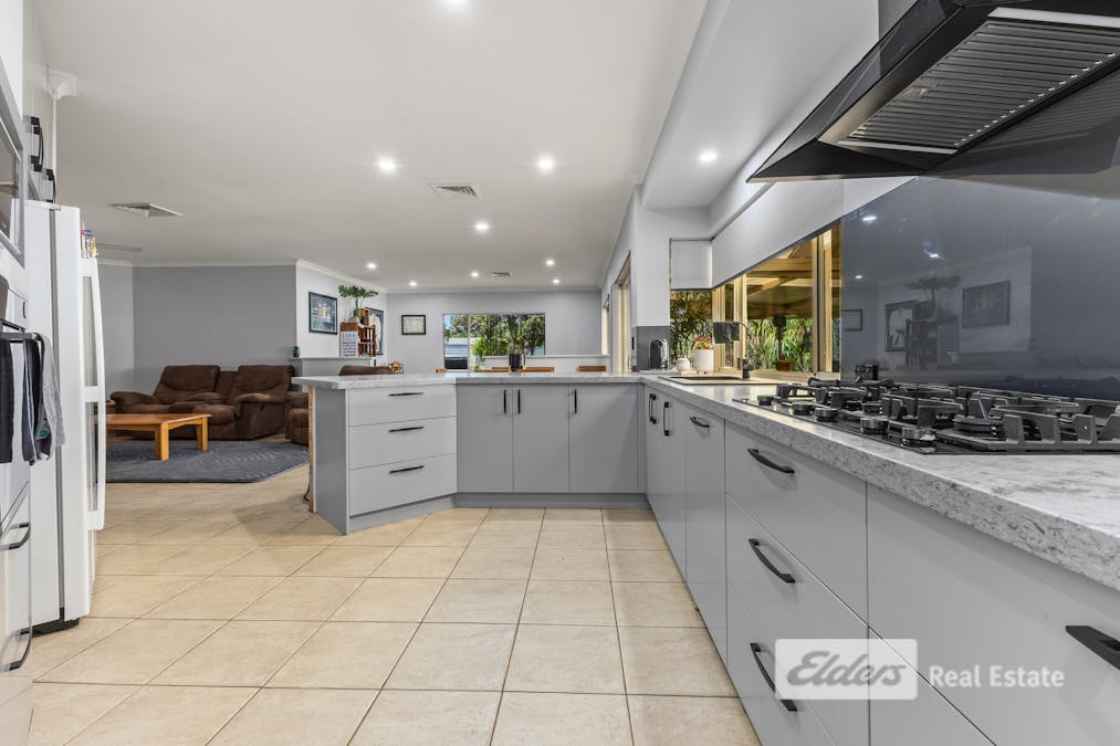 14 Payne Road, Capel, WA, 6271 - Image 3