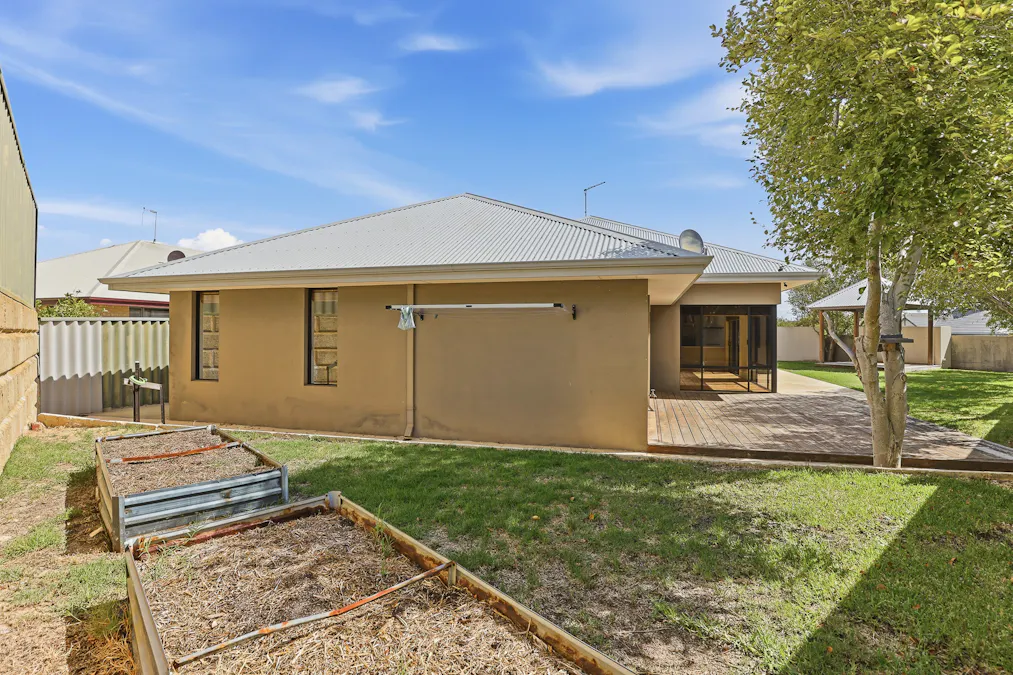 44 Clearwater Way, Singleton, WA, 6175 - Image 26