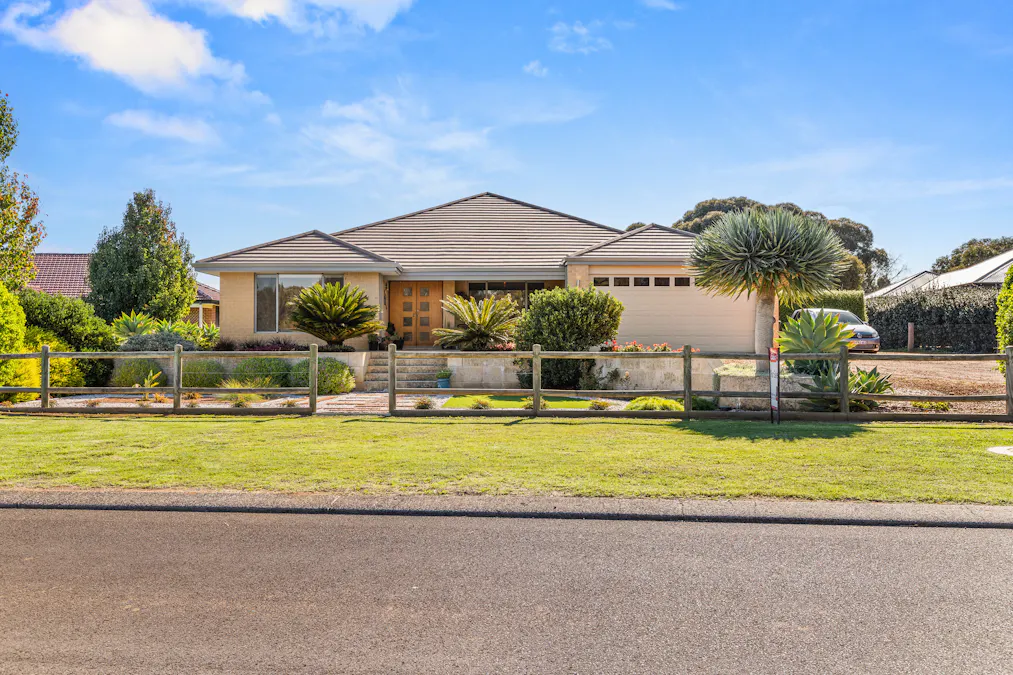 14 Shier Rise, Burekup, WA, 6227 - Image 8