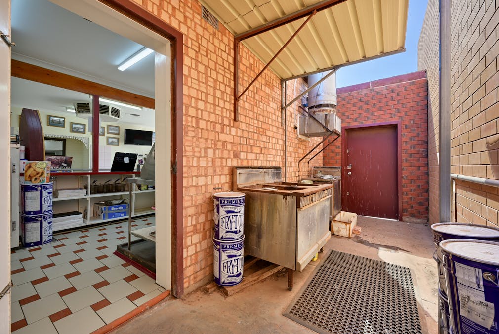 63 George Avenue, Whyalla Norrie, SA, 5608 - Image 15