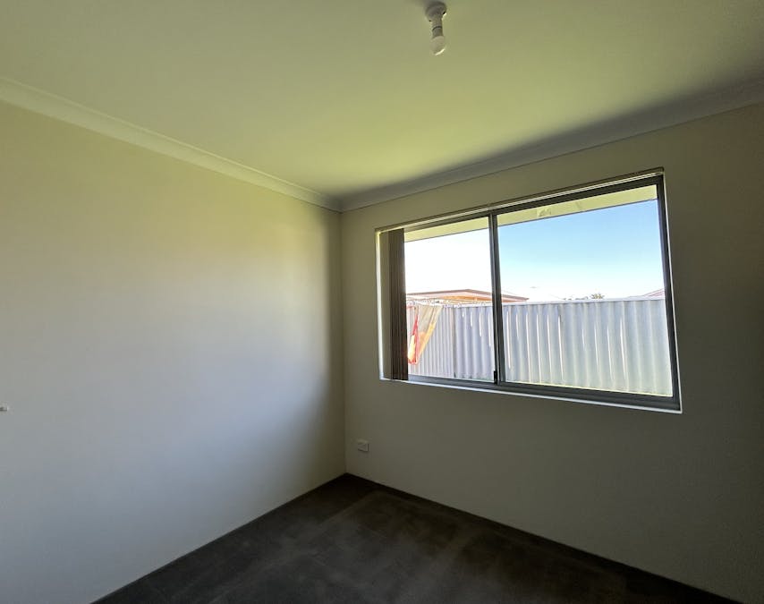 5 Ferndale Avenue, Dalyellup, WA, 6230 - Image 3