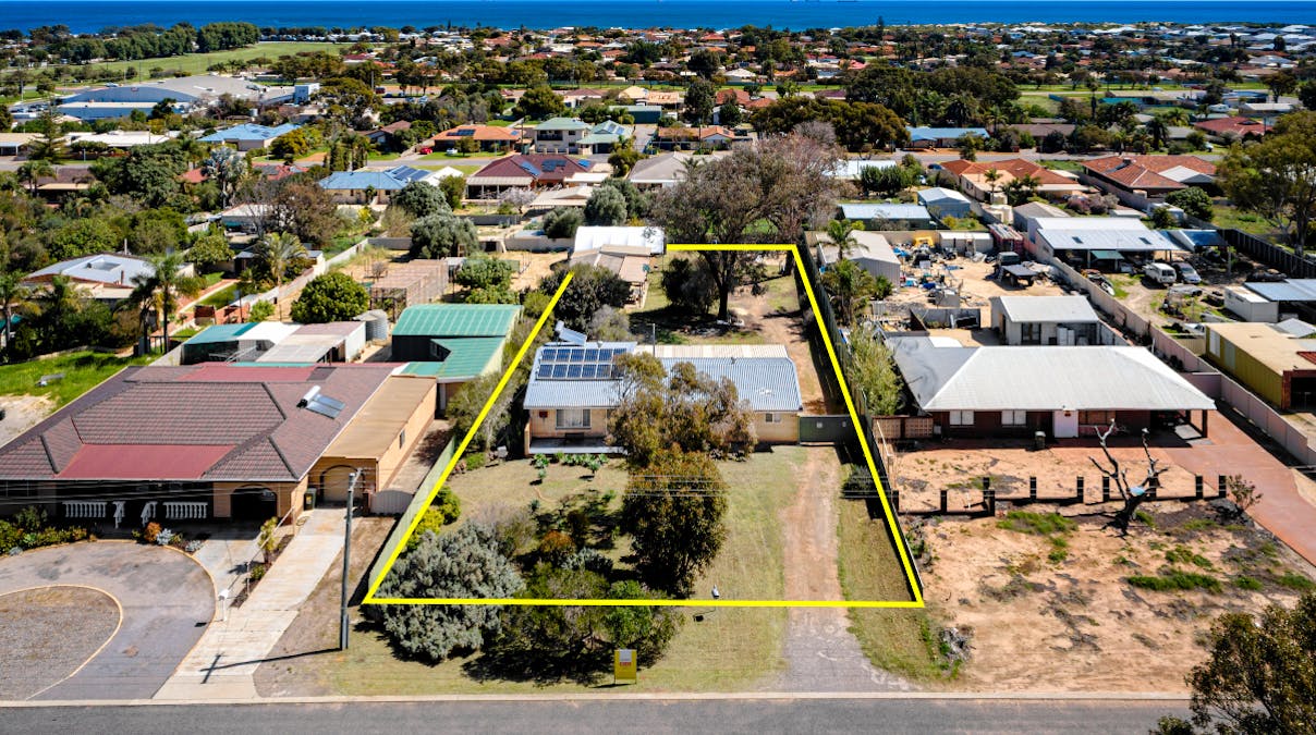 13 Alexander Drive, Glenfield, WA, 6532 - Image 1