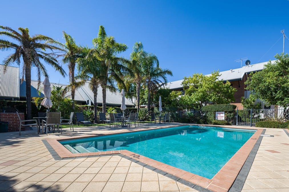 19/14 Lyons Cove, Bunbury, WA, 6230 - Image 2