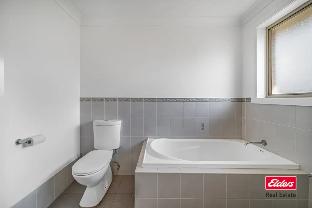 12B Lansdowne Drive, Dubbo, NSW, 2830 - Image 17