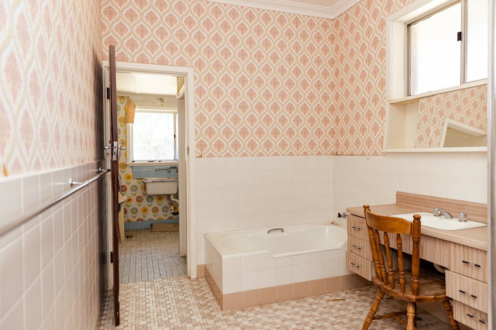 1 Harling Street, Merredin, WA, 6415 - Image 3