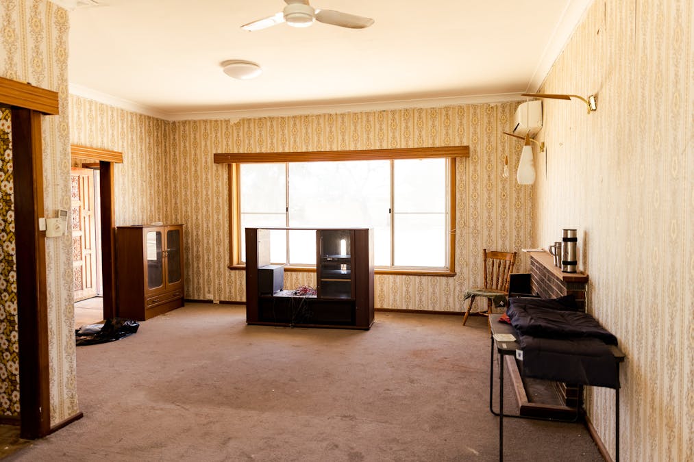 1 Harling Street, Merredin, WA, 6415 - Image 7