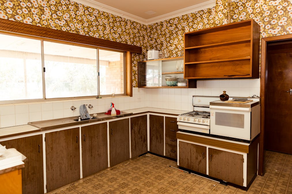 1 Harling Street, Merredin, WA, 6415 - Image 4