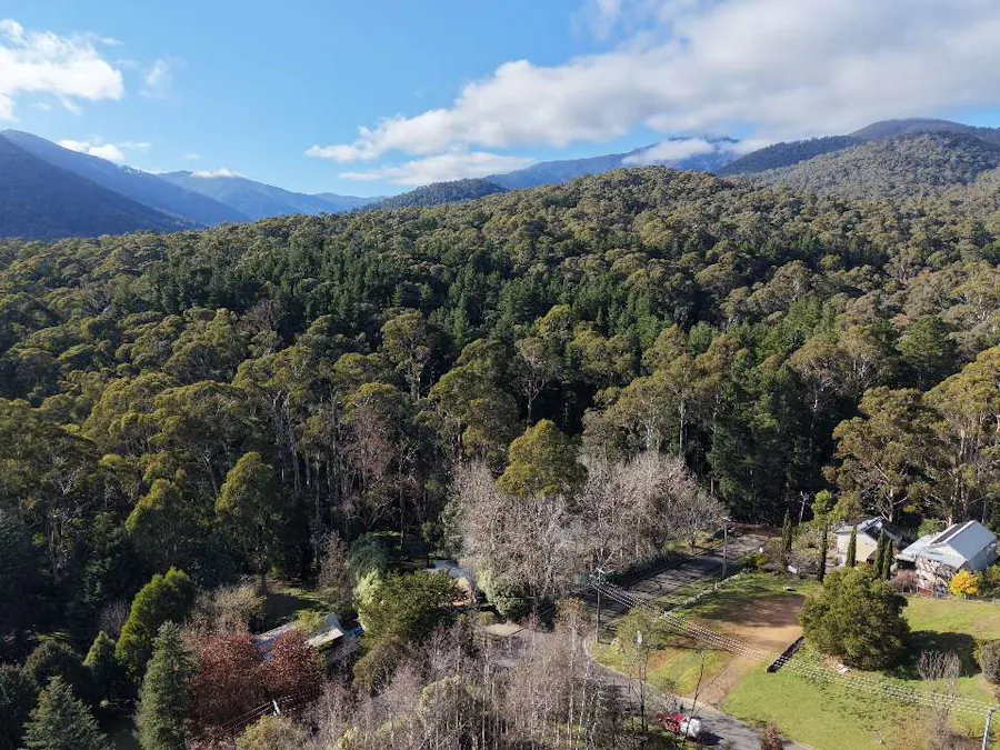 1 Mountain Rise, Merrijig, VIC, 3723 - Image 1