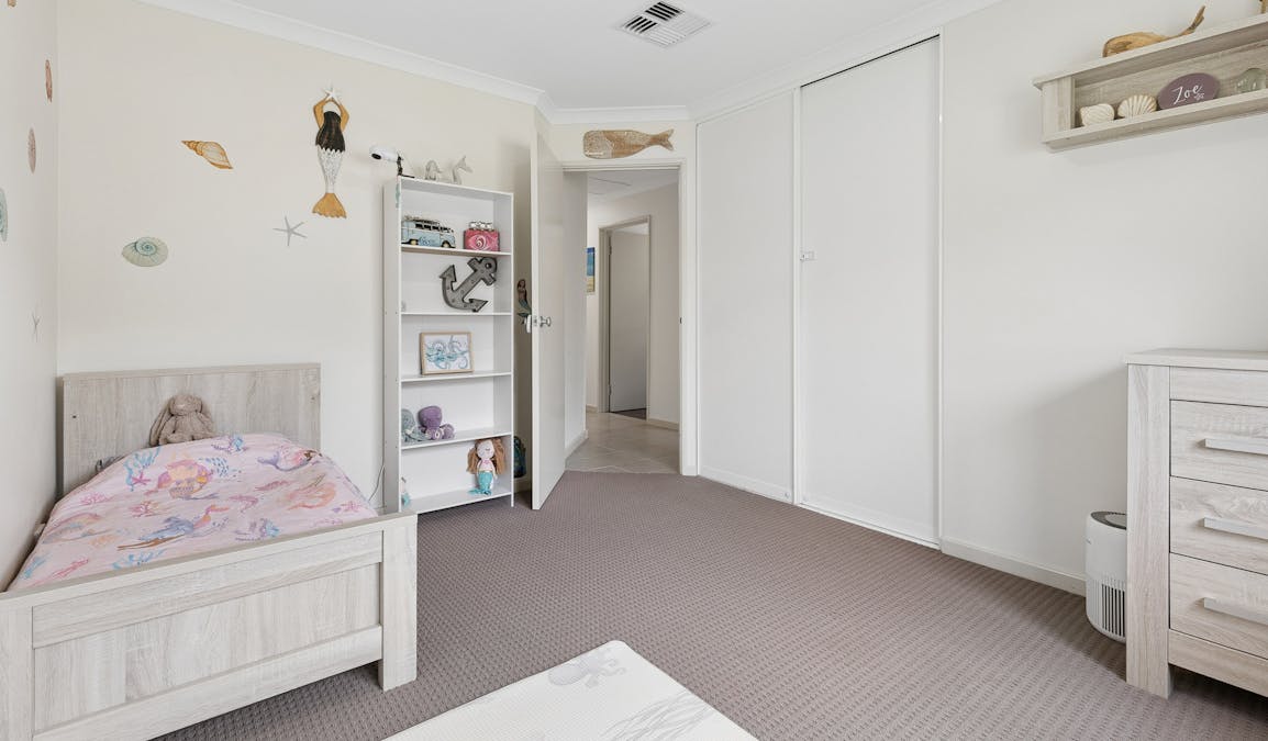 37 Pamplona Boulevard, Port Kennedy, WA, 6172 - Image 13