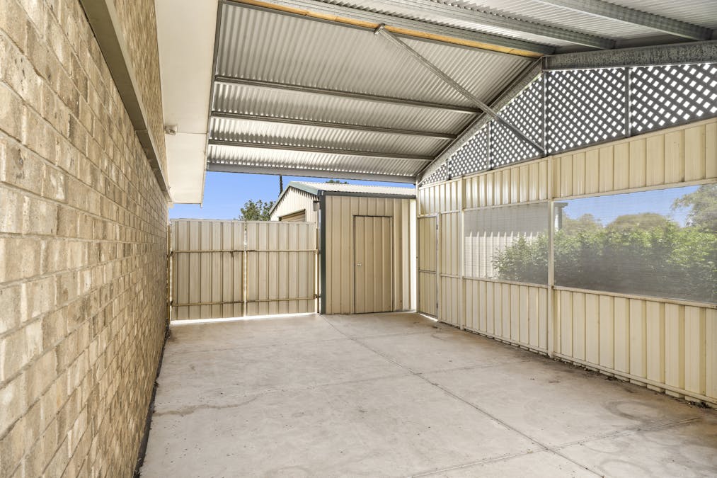 46 Sturt Street, Loxton, SA, 5333 - Image 11