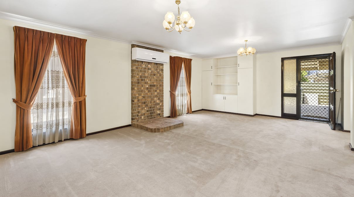 46 Sturt Street, Loxton, SA, 5333 - Image 2