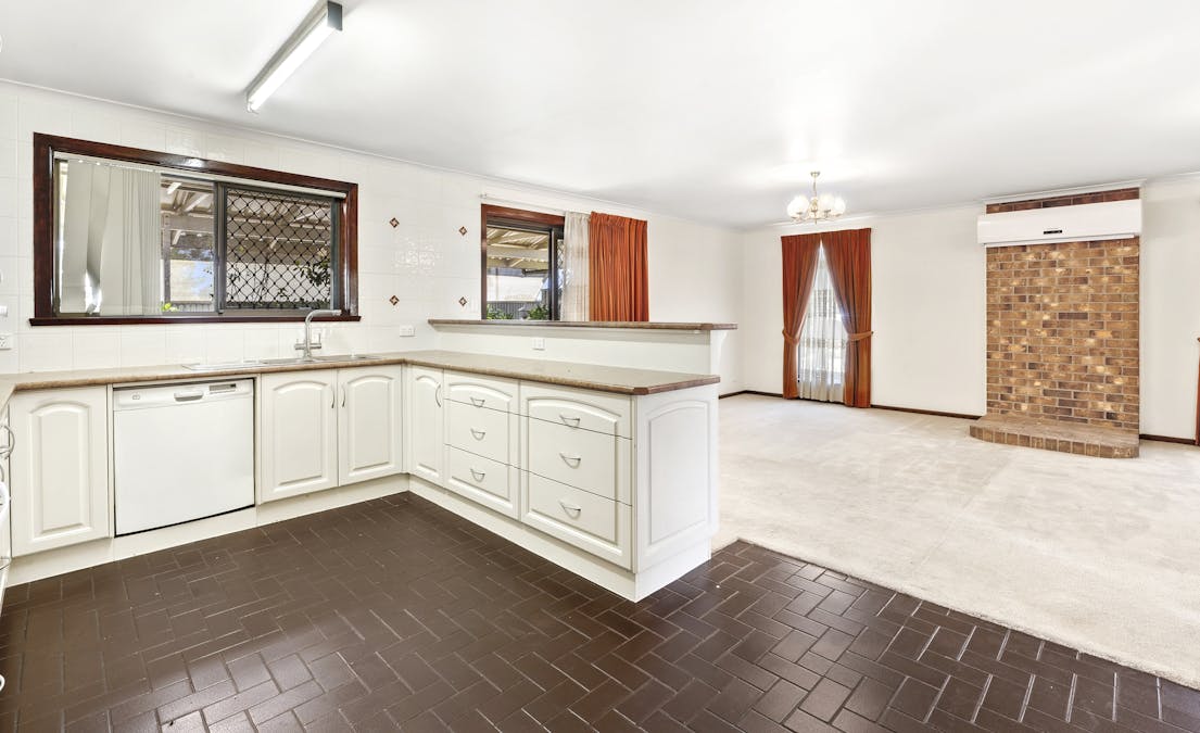 46 Sturt Street, Loxton, SA, 5333 - Image 5