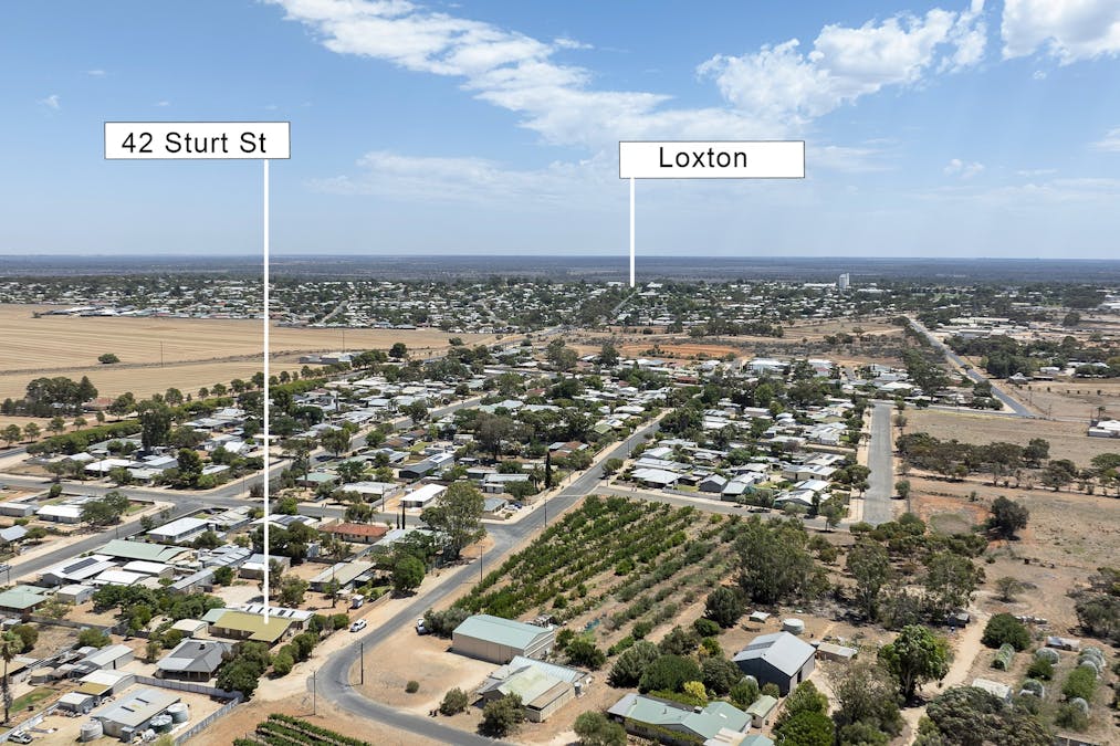 46 Sturt Street, Loxton, SA, 5333 - Image 13