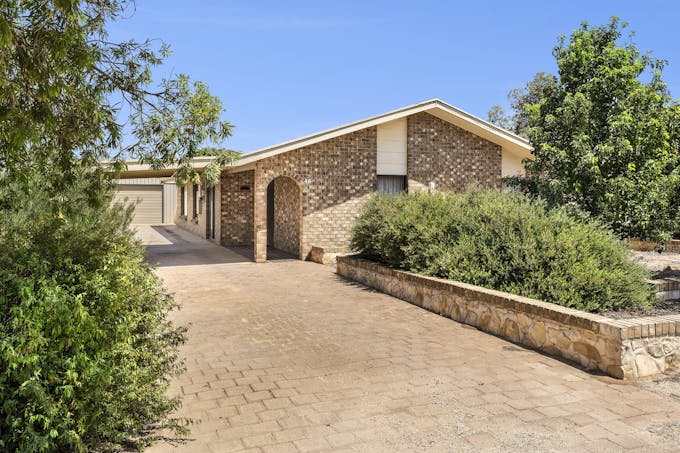 46 Sturt Street, Loxton, SA, 5333 - Image 1