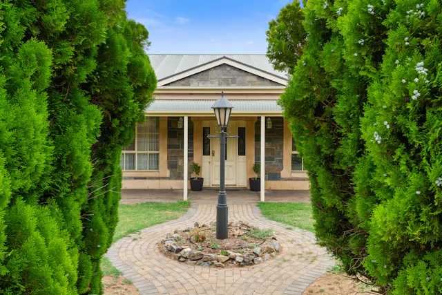 8 New Road — photo from Elders Real Estate Clare Valley and Balaklava
